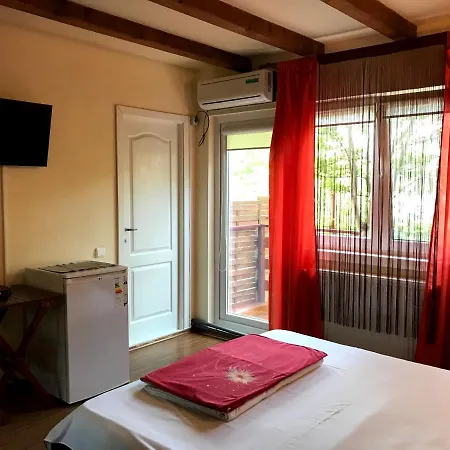 Vila Valentina إيفوري نورد