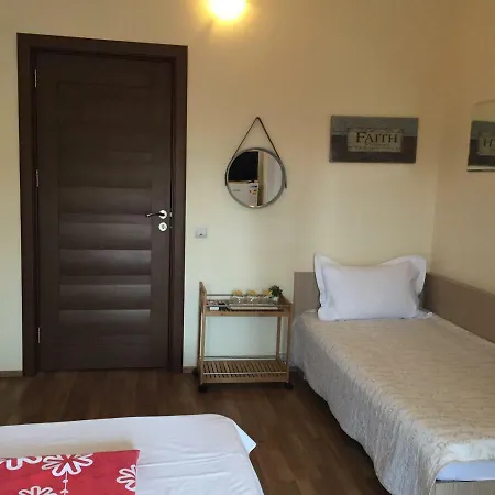 Guest house Vila Valentina *