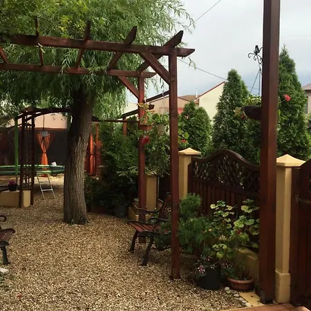 Guest house Vila Valentina *